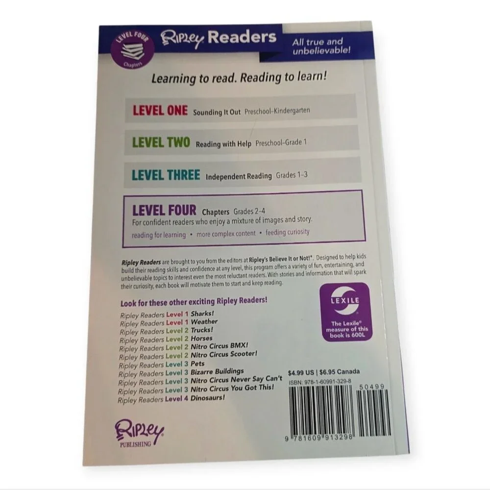 Ripley Readers Bundle: Take Flight! & Shipwrecks! (Level 4 Readers)
